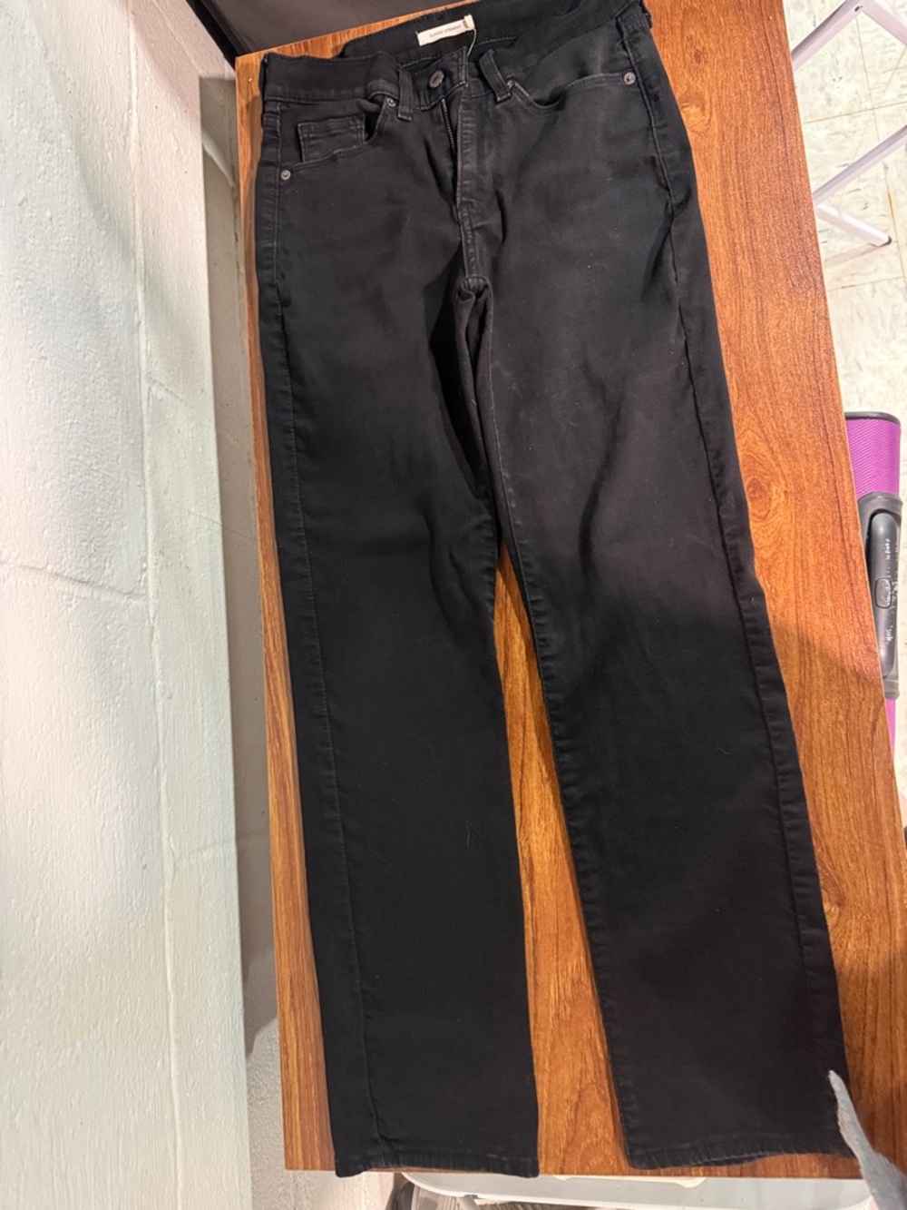Women’s Levi’s Black Jeans Like New